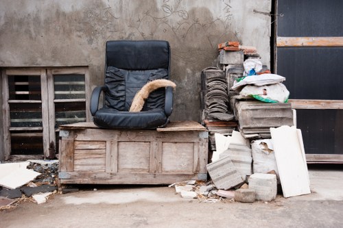Recycling center accepting furniture in Archway